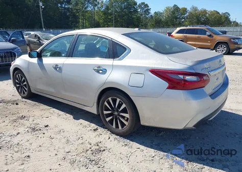 2018 Nissan Altima 2.5 Sv z USA, uszkodzony, nr VIN 1N4AL3AP6JC108847
